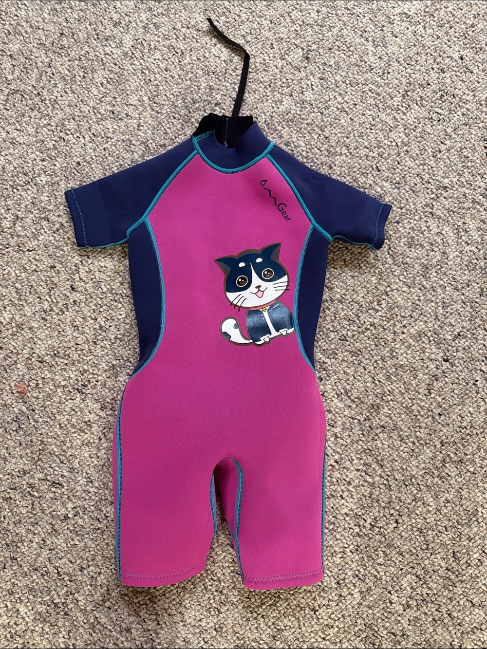 Girls wetsuit shortie sz 8
